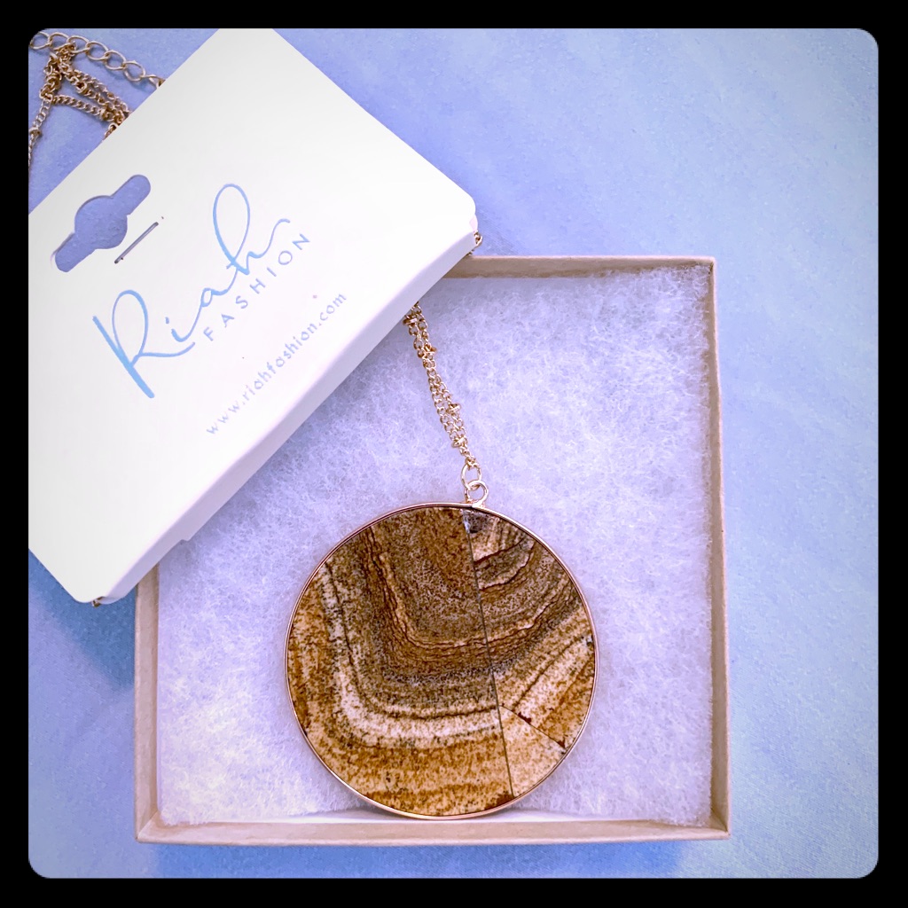 Nwt Riah Necklace